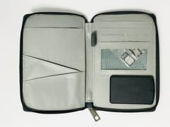 Yali Travel Pouch